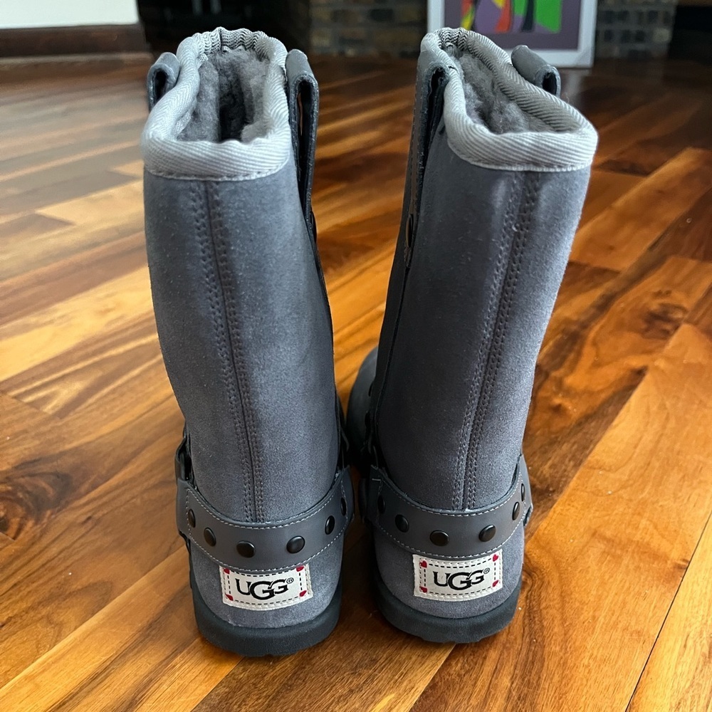 Ugg Love boots with embellishments, NEW - Picture 8 of 14